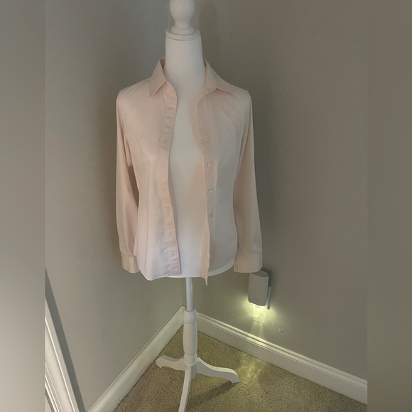 Banana Republic Button Down Women’s Size 0 - Picture 4 of 4